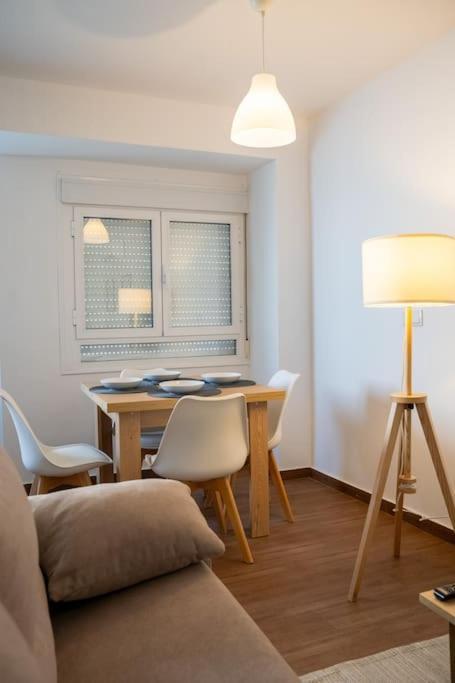 California Apartament Duenas Sevilla Eksteriør billede